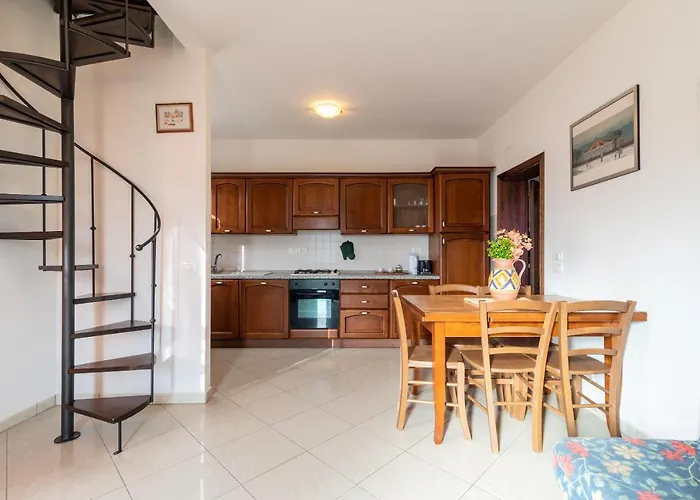 Semesterbostad Papa Giuseppe Il Fienile